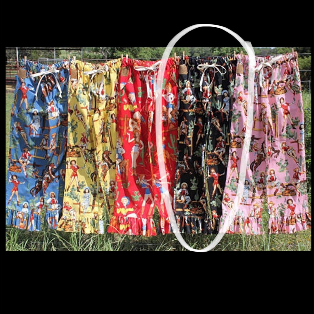 Black Patterned Women's Pajama Pants